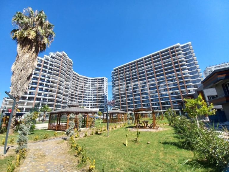 Apartment from the developer in Erdemli, Mersin with pool with installment - buy realty in Turkey - 129003
