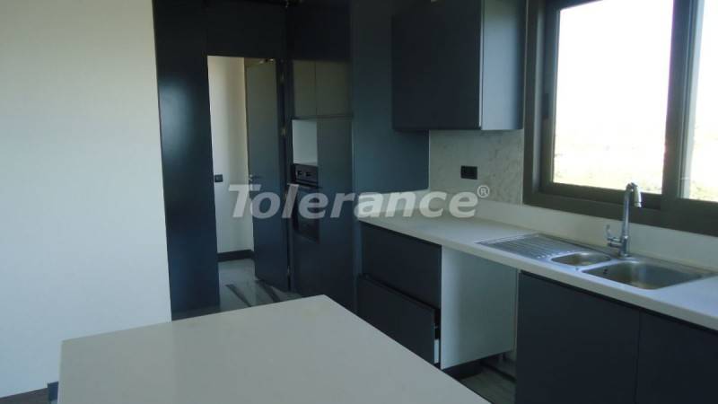 Appartement in Erdemli, Mersin zeezicht - onroerend goed kopen in Turkije - 45068