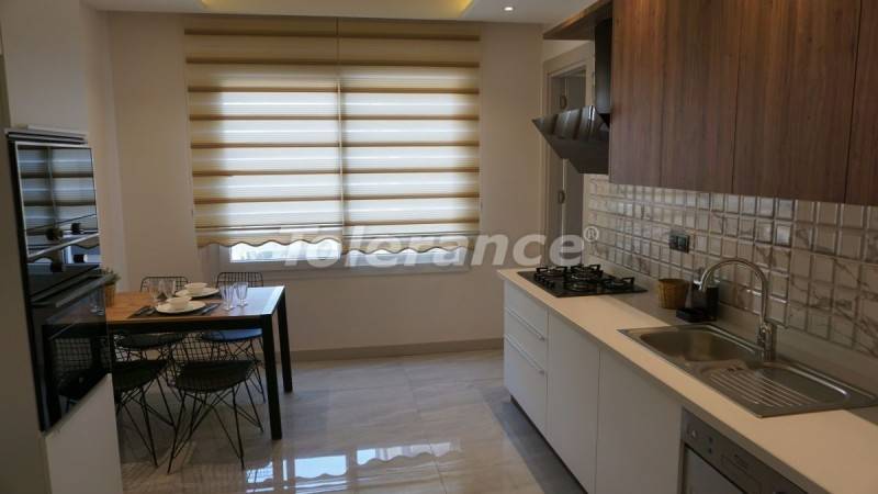 Appartement in Erdemli, Mersin zeezicht - onroerend goed kopen in Turkije - 45581