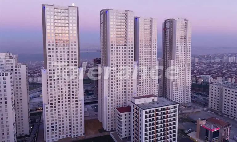 Apartment in Esenyurt, İstanbul with sea view with pool - buy realty in Turkey - 36341