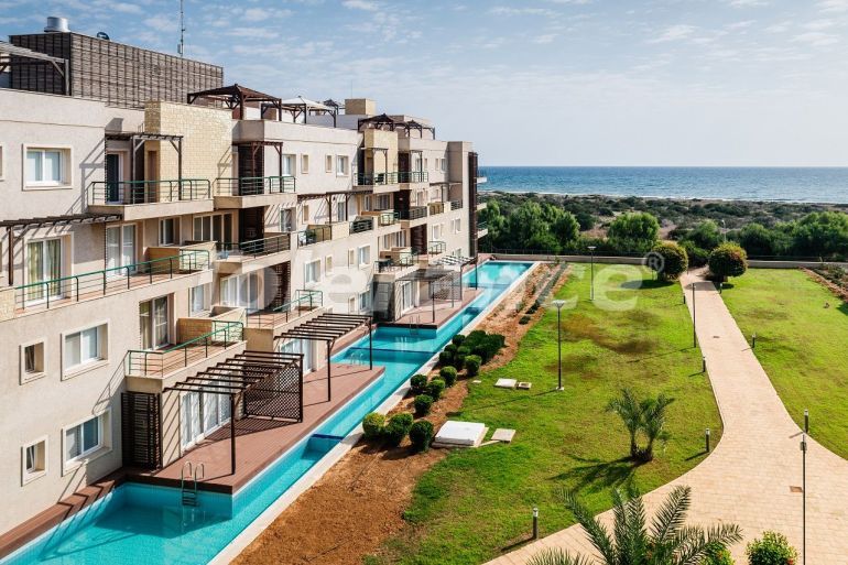Apartment in Famagusta, Northern Cyprus with sea view with pool - buy realty in Turkey - 77451