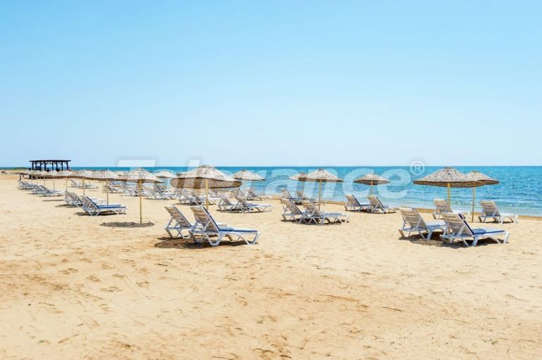 Apartment in Famagusta, Northern Cyprus with sea view with pool with installment - 85990 Apartment in Famagusta, Northern Cyprus with sea view with pool with installment - buy realty in Turkey - 85990