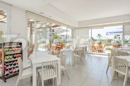 Apartment in Famagusta, Northern Cyprus with sea view with pool with installment - 86007 Apartment in Famagusta, Northern Cyprus with sea view with pool with installment - buy realty in Turkey - 86007