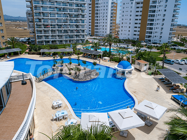Appartement van de ontwikkelaar in Famagusta, Noord-Cyprus zwembad - onroerend goed kopen in Turkije - 92873