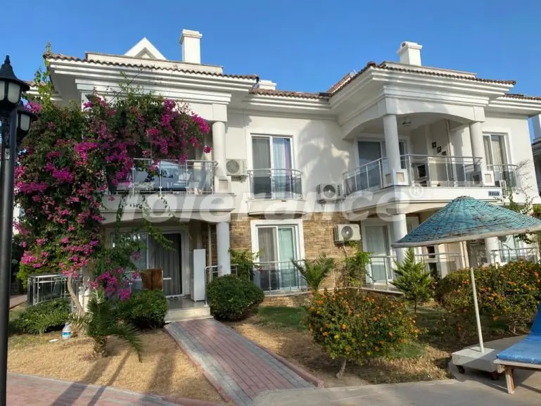 Apartment in Fethie with pool - buy realty in Turkey - 33078