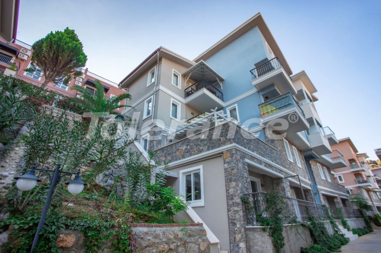 Appartement van de ontwikkelaar in Fethiye zwembad - onroerend goed kopen in Turkije - 79284