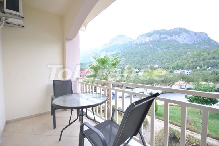 آپارتمان که در گوینوک, کمر استخر - خرید ملک در ترکیه - 43833