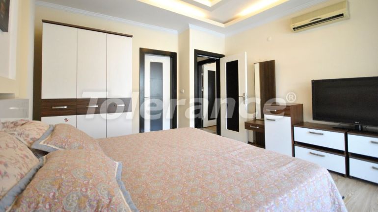 Apartment in City Center, Kemer pool - buy realty in Turkey - 42692