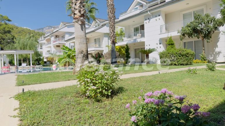 Appartement in Kemer zwembad - 104083 Appartement in Kemer zwembad - onroerend goed kopen in Turkije - 104083