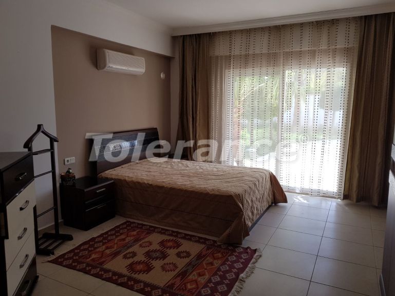 آپارتمان که در کمر استخر - خرید ملک در ترکیه - 107930