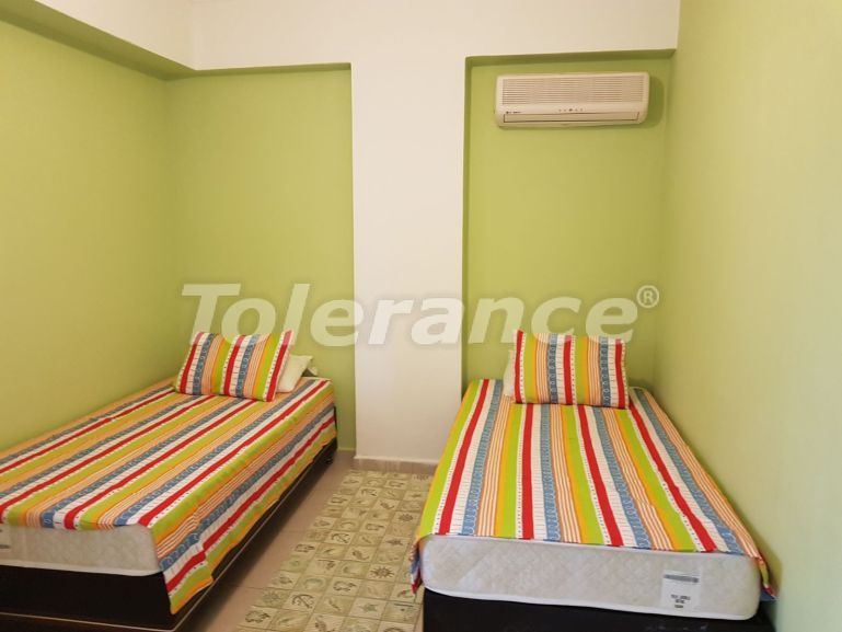 آپارتمان که در کمر استخر - خرید ملک در ترکیه - 107941