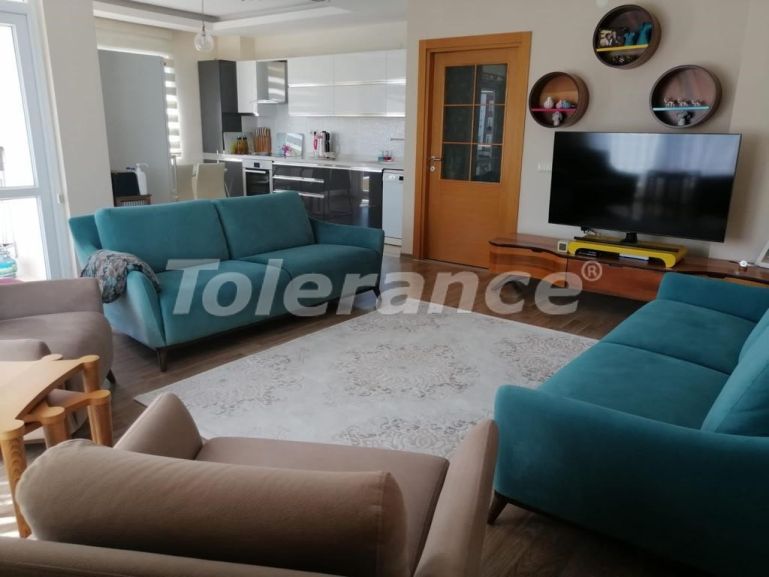 Apartment in Konyaaltı, Antalya with pool - buy realty in Turkey - 100046