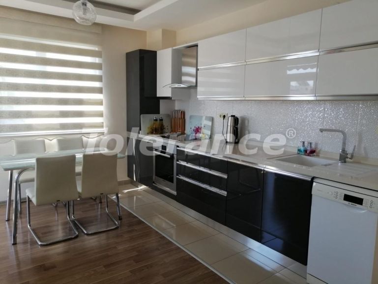 Apartment in Konyaaltı, Antalya with pool - buy realty in Turkey - 100056