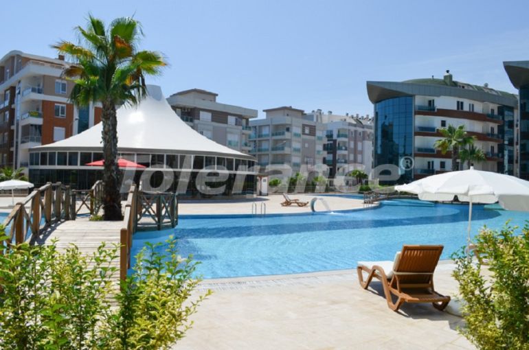 Apartment in Konyaaltı, Antalya with pool - buy realty in Turkey - 101286