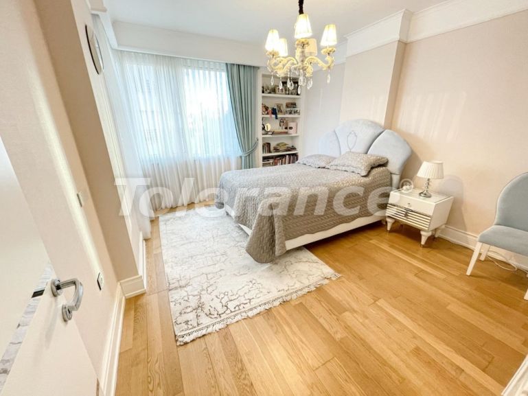 Apartment in Konyaaltı, Antalya with pool - buy realty in Turkey - 101824