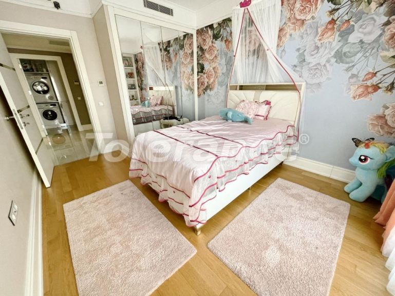 Apartment in Konyaaltı, Antalya with pool - buy realty in Turkey - 101826