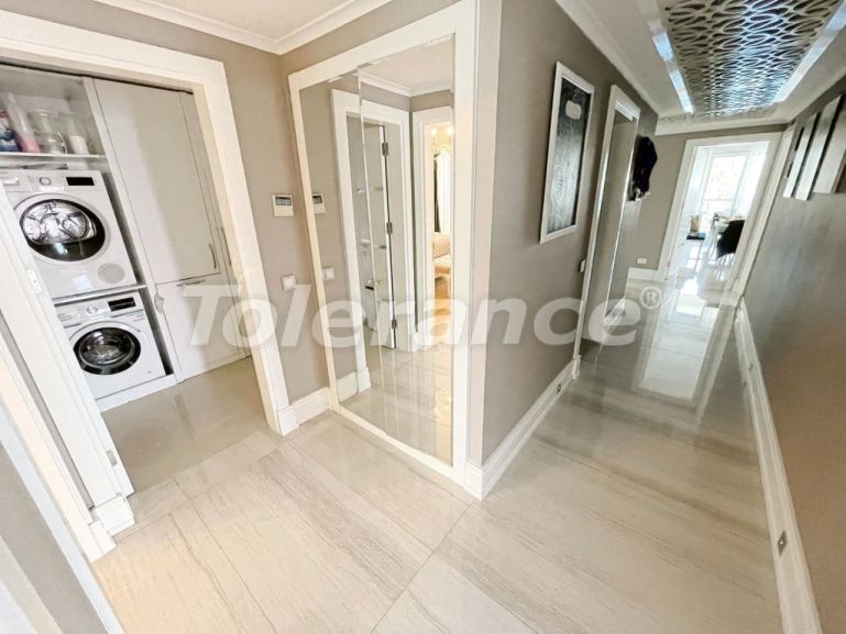 آپارتمان که در کونیاآلتی, آنتالیا استخر - خرید ملک در ترکیه - 101830