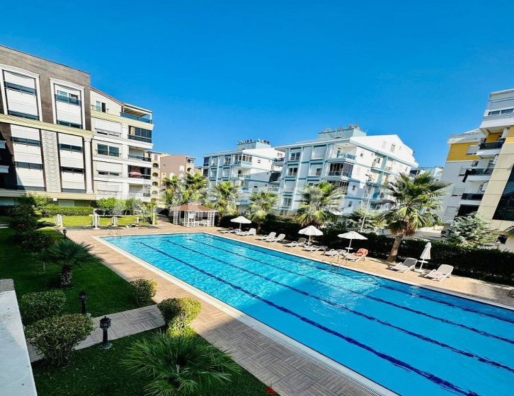 Apartment in Konyaaltı, Antalya with pool - buy realty in Turkey - 102323