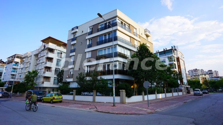 آپارتمان که در کونیاآلتی, آنتالیا - خرید ملک در ترکیه - 102381