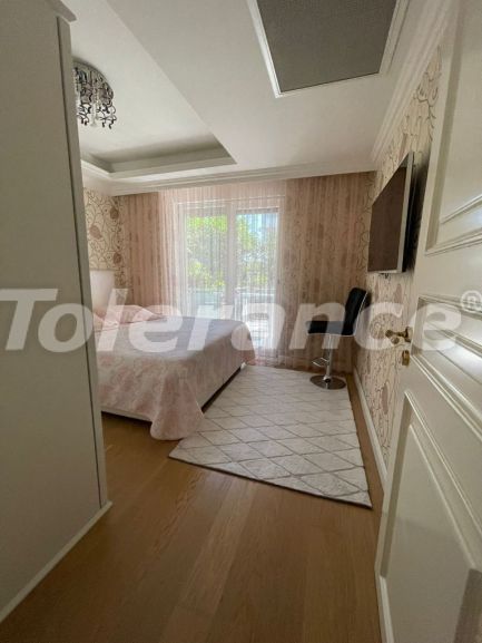 Apartment in Konyaaltı, Antalya with pool - 102664 Apartment in Konyaaltı, Antalya with pool - buy realty in Turkey - 102664