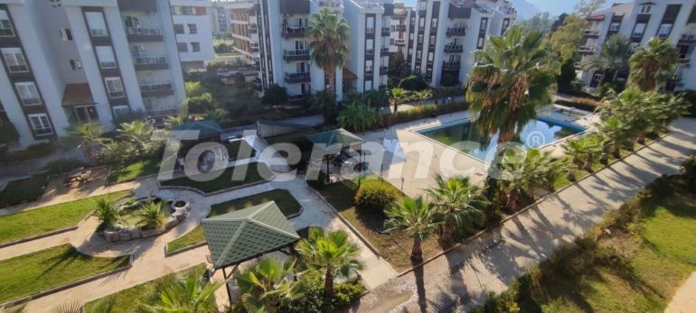 Apartment in Konyaaltı, Antalya with pool - buy realty in Turkey - 102839