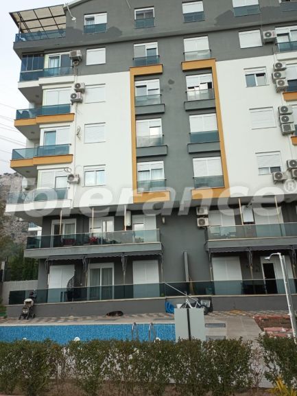Apartment in Konyaaltı, Antalya with pool - buy realty in Turkey - 103044