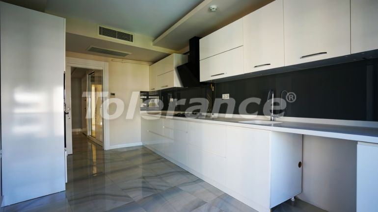 Apartment in Konyaaltı, Antalya with pool - 107342 Apartment in Konyaaltı, Antalya with pool - buy realty in Turkey - 107342