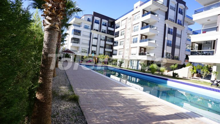 Apartment in Konyaaltı, Antalya with pool - buy realty in Turkey - 109195