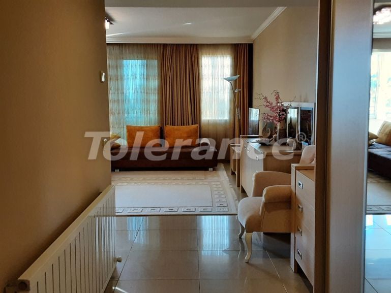 Apartment in Konyaaltı, Antalya with sea view with pool - buy realty in Turkey - 115519