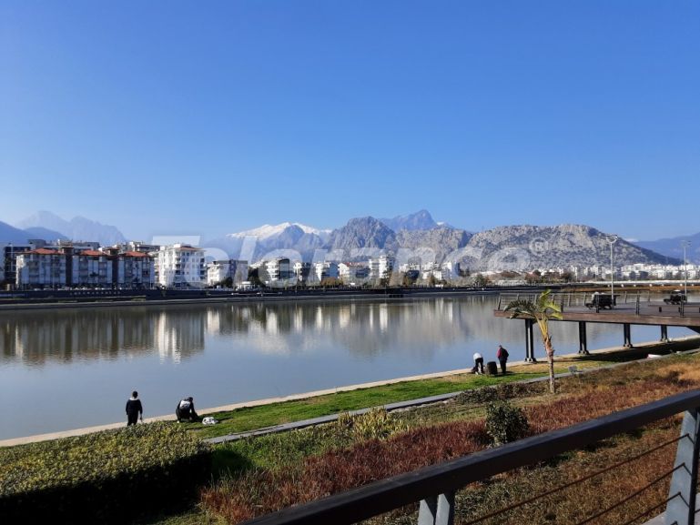 Apartment in Konyaaltı, Antalya with sea view with pool - buy realty in Turkey - 115541