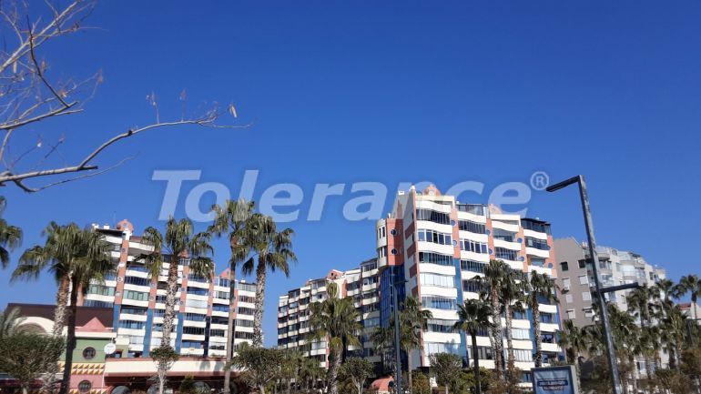 Apartment in Konyaaltı, Antalya with sea view with pool - buy realty in Turkey - 115544