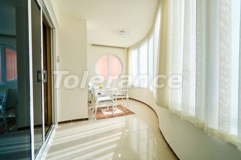 Apartment in Konyaaltı, Antalya with sea view with pool - buy realty in Turkey - 117031
