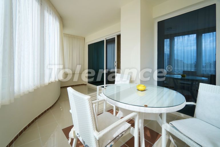 Apartment in Konyaaltı, Antalya with sea view with pool - buy realty in Turkey - 117032