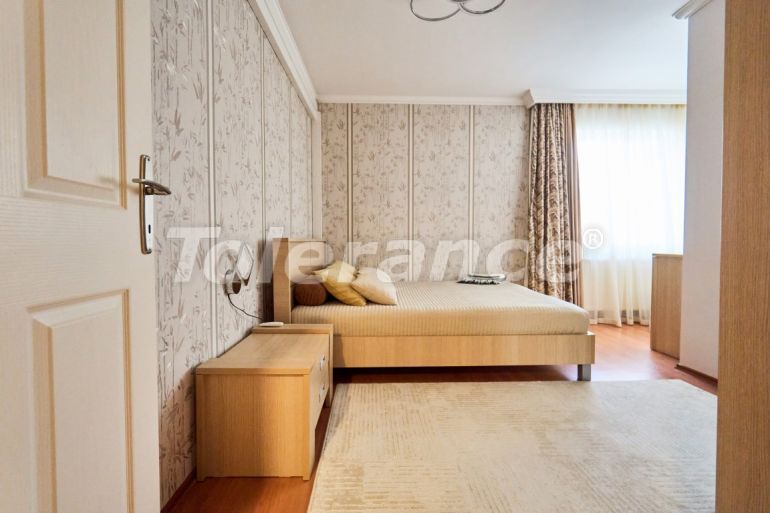 Apartment in Konyaaltı, Antalya with sea view with pool - buy realty in Turkey - 117037