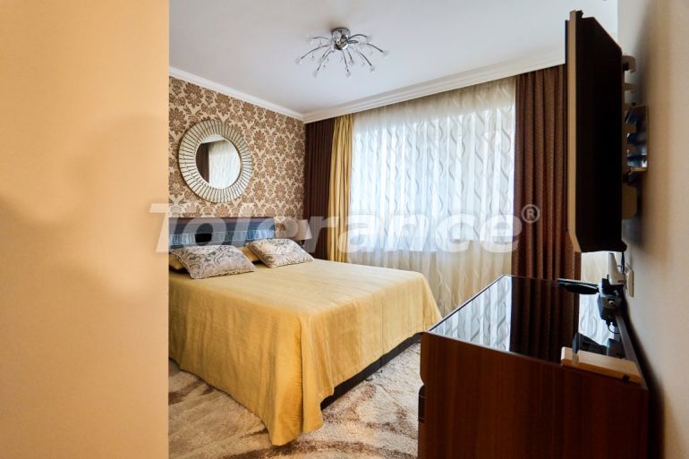 Apartment in Konyaaltı, Antalya with sea view with pool - buy realty in Turkey - 117042