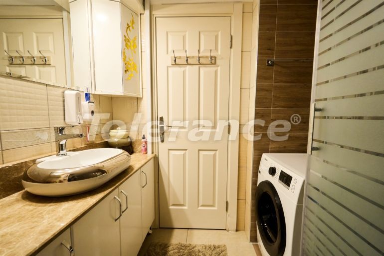 Apartment in Konyaaltı, Antalya with sea view with pool - buy realty in Turkey - 117046