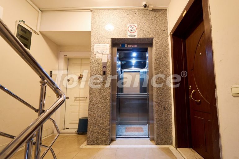 Apartment in Konyaaltı, Antalya with sea view with pool - buy realty in Turkey - 117058