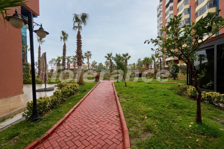 Apartment in Konyaaltı, Antalya with sea view with pool - buy realty in Turkey - 117067