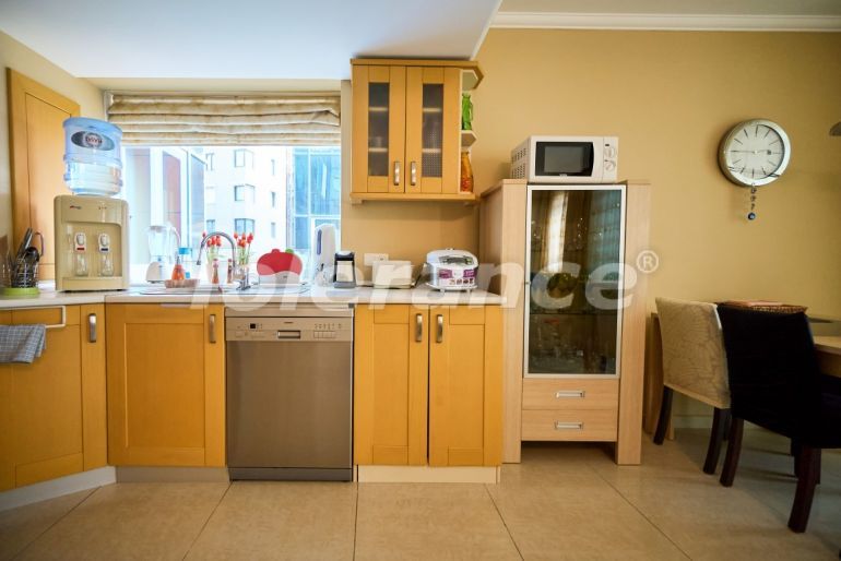 Apartment in Konyaaltı, Antalya with sea view with pool - buy realty in Turkey - 117072