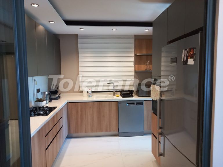 Apartment in Konyaaltı, Antalya with pool - buy realty in Turkey - 123842
