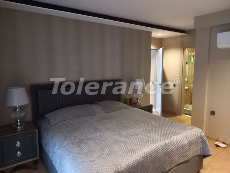 Apartment in Konyaaltı, Antalya with pool - buy realty in Turkey - 123853
