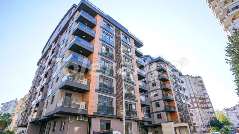Apartment in Konyaaltı, Antalya with pool - buy realty in Turkey - 123875