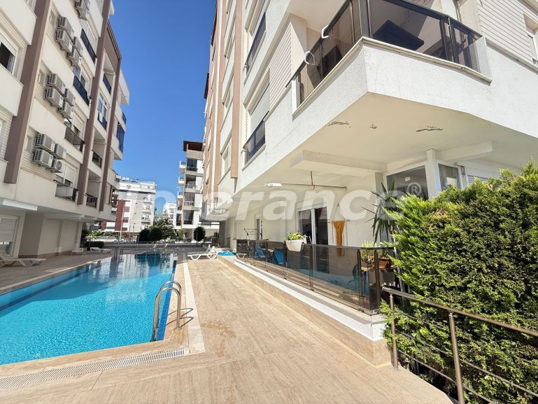 Apartment in Konyaaltı, Antalya with pool - buy realty in Turkey - 127134
