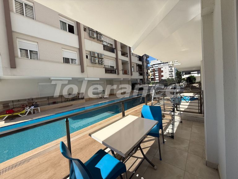 Apartment in Konyaaltı, Antalya with pool - buy realty in Turkey - 127143