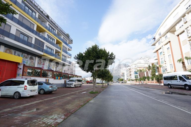 Apartment in Konyaaltı, Antalya with pool - buy realty in Turkey - 130039