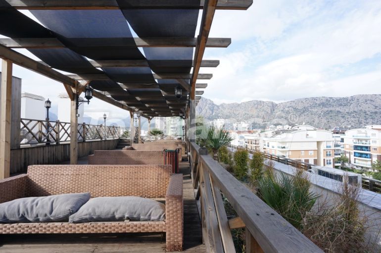 Apartment in Konyaaltı, Antalya with pool - buy realty in Turkey - 130057