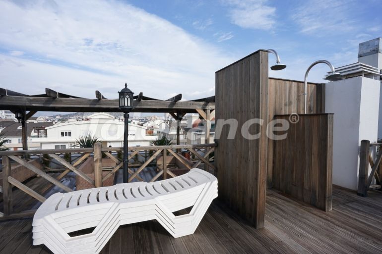 Apartment in Konyaaltı, Antalya with pool - buy realty in Turkey - 130062