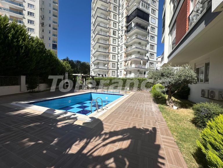 Apartment in Konyaaltı, Antalya with pool - buy realty in Turkey - 130923