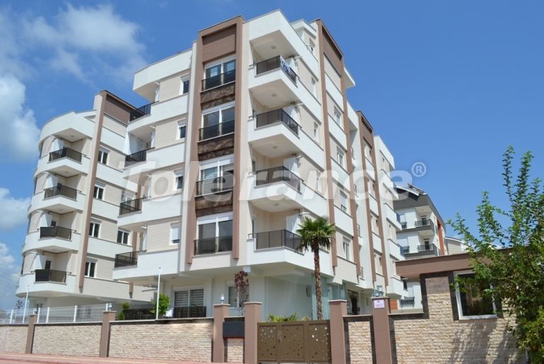 Apartment in Konyaaltı, Antalya with pool - buy realty in Turkey - 131237