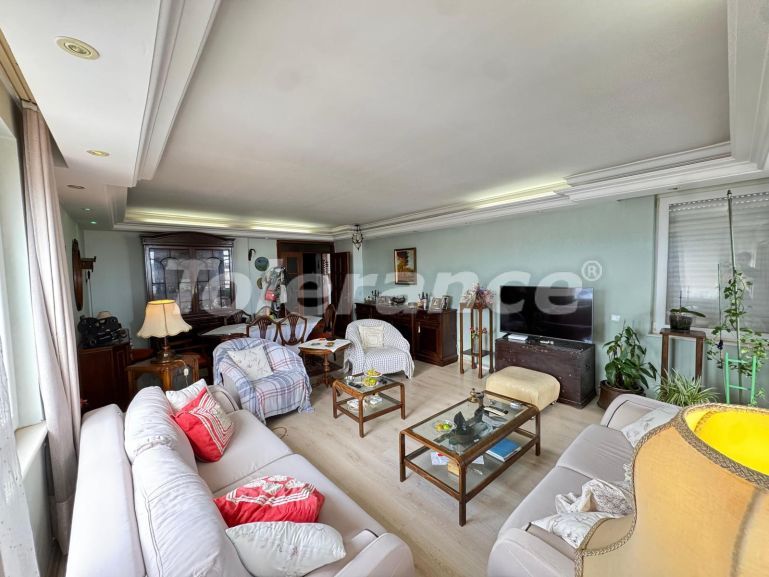 آپارتمان که در کونیاآلتی, آنتالیا استخر - خرید ملک در ترکیه - 131802